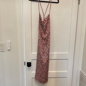 Kittenish Floral Dress Jessie James Decker